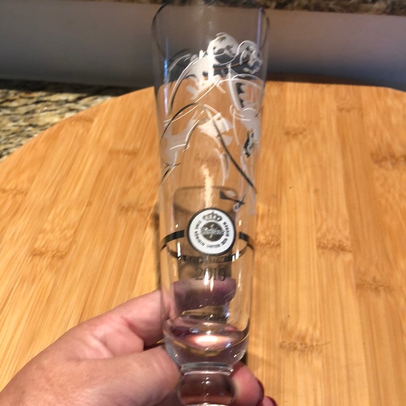 2010 Mittelfield Beer Glass - Picture 4 of 7